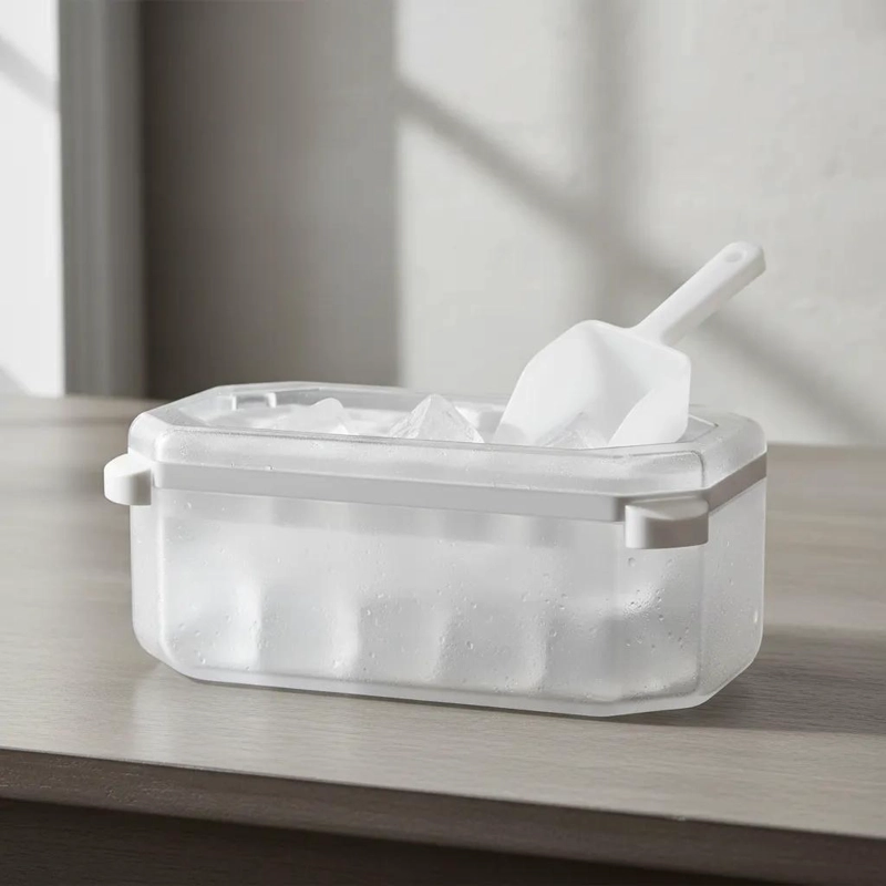 HIELERA PORTATIL COMPACTA PARA MANTENER BEBIDAS FRIAS - 8