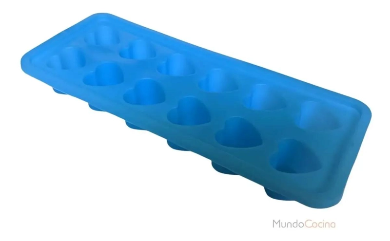 PACK DE 3 CUBETERAS DE SILICONA PARA HIELO EN FORMAS DE CORAZON - 6