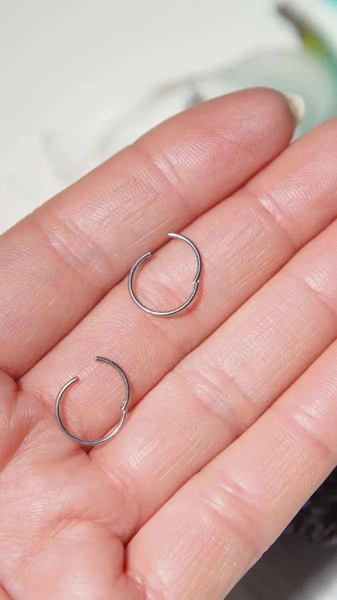 AROS CLICKER DE ACERO QUIRURGICO PARA PIERCINGS 8MM - 4