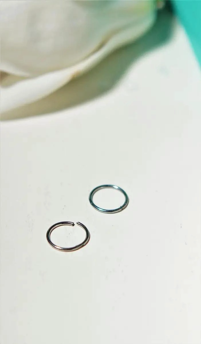 AROS CLICKER DE ACERO QUIRURGICO PARA PIERCINGS 8MM - 9