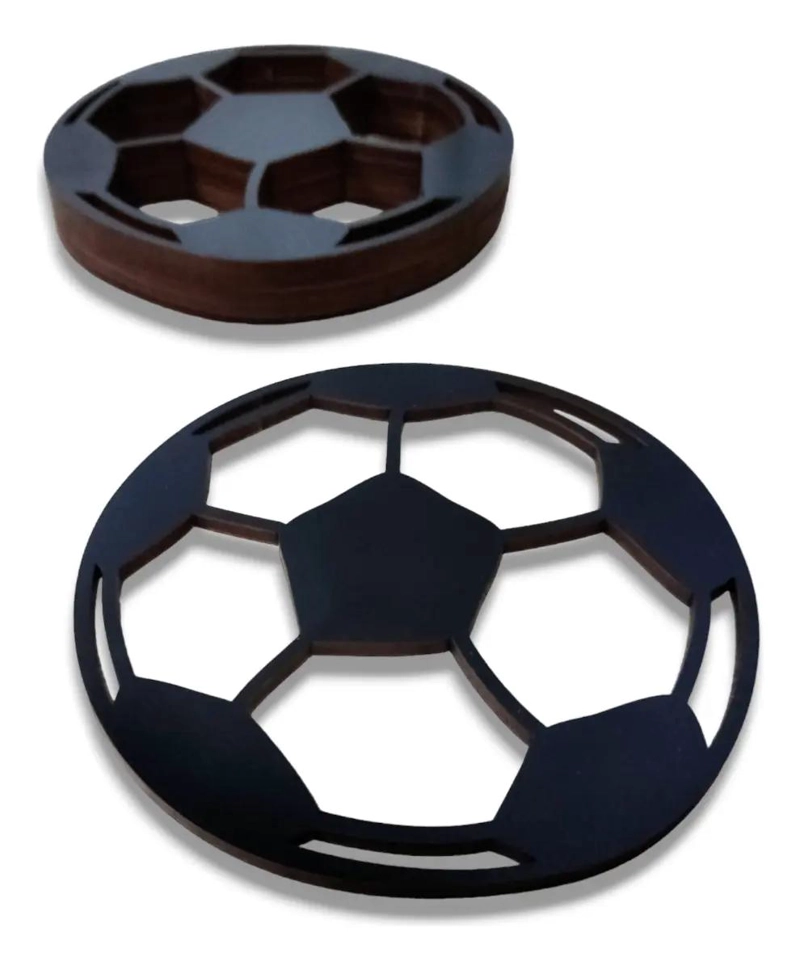 SET DE 6 POSAVASOS DE MADERA CON DISEÑO DE FUTBOL - 1