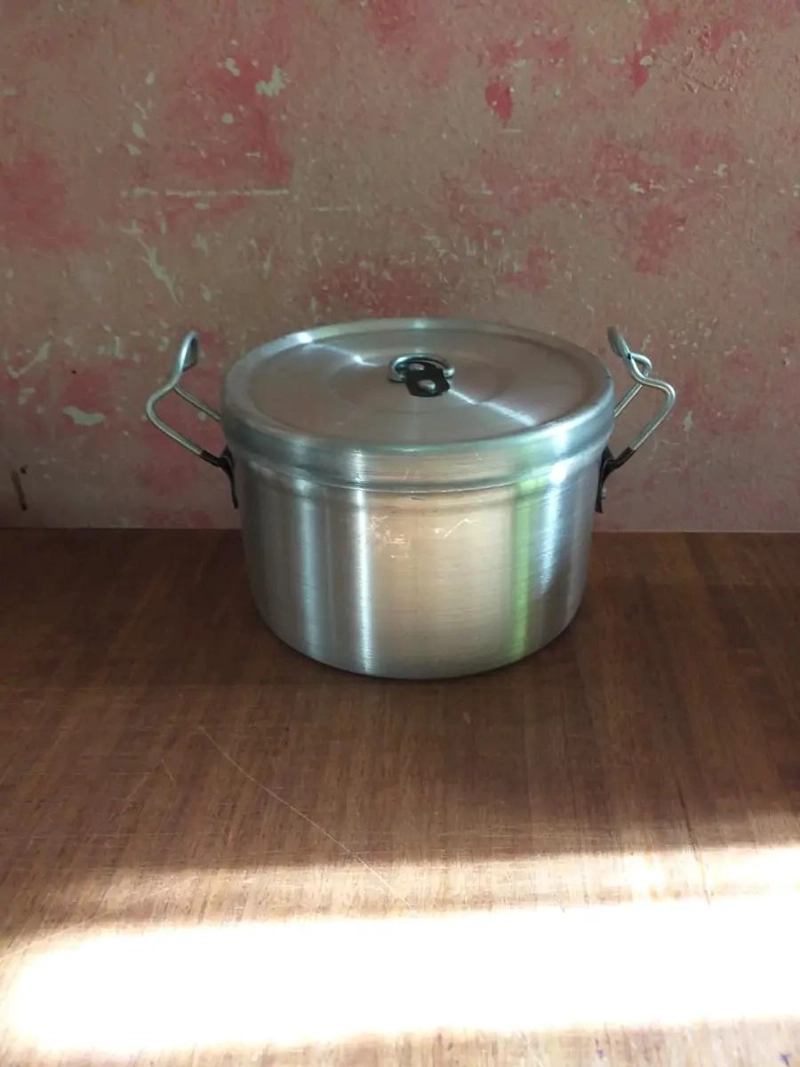 OLLA MARMITA DE ALUMINIO 14CM IDEAL PARA COCINAR - 2