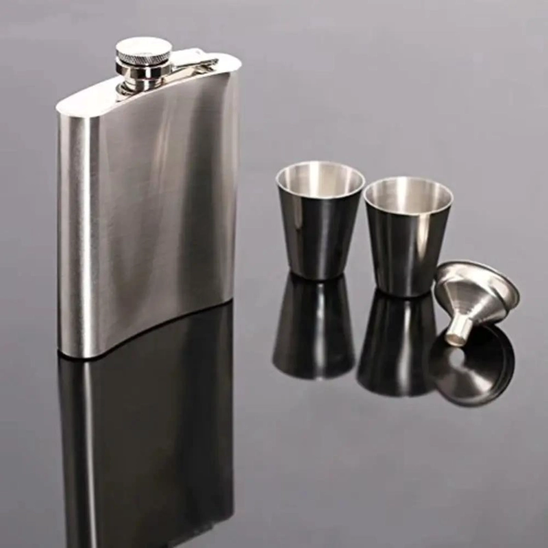 PETACA DE 8 OZ CON EMBUDO Y NAVAJA MULTIUSOS PARA BEBIDAS - 2
