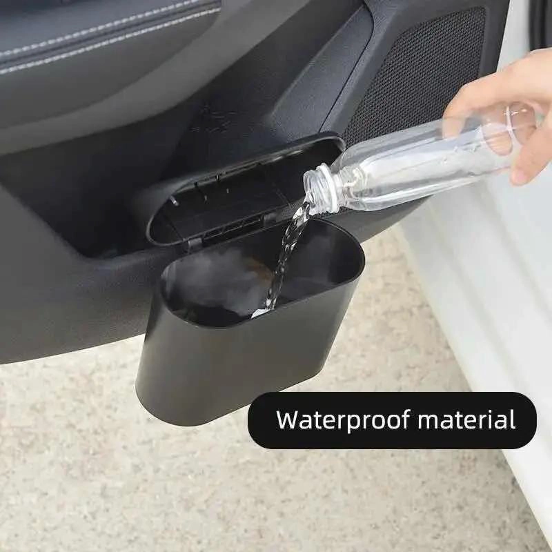BASURERO PORTATIL CON TAPA PARA MANTENER EL AUTO LIMPIO - 5
