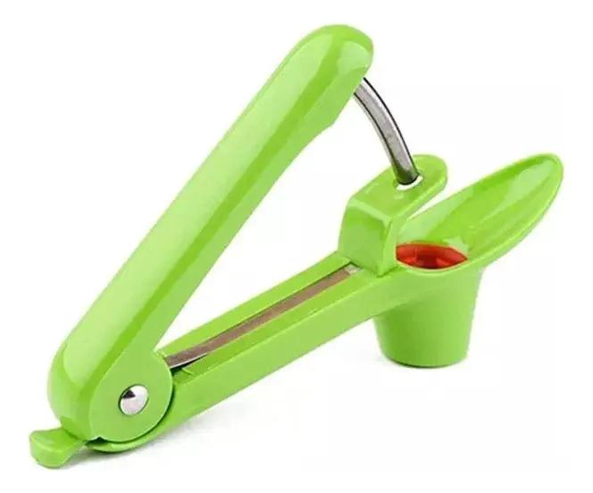 UTENSILIO PARA DESHUESAR ACEITUNAS Y FRUTAS COLOR VERDE - 2