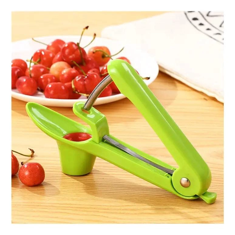 UTENSILIO PARA DESHUESAR ACEITUNAS Y FRUTAS COLOR VERDE - 6