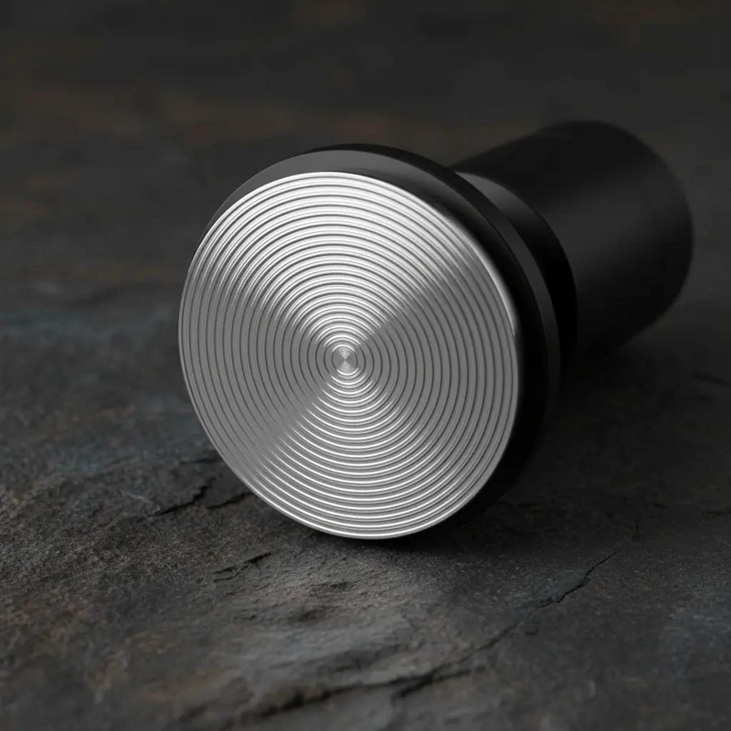 TAMPER Y WDT 2 EN 1 PARA CAFE  CON BASE ONDULADA - 2