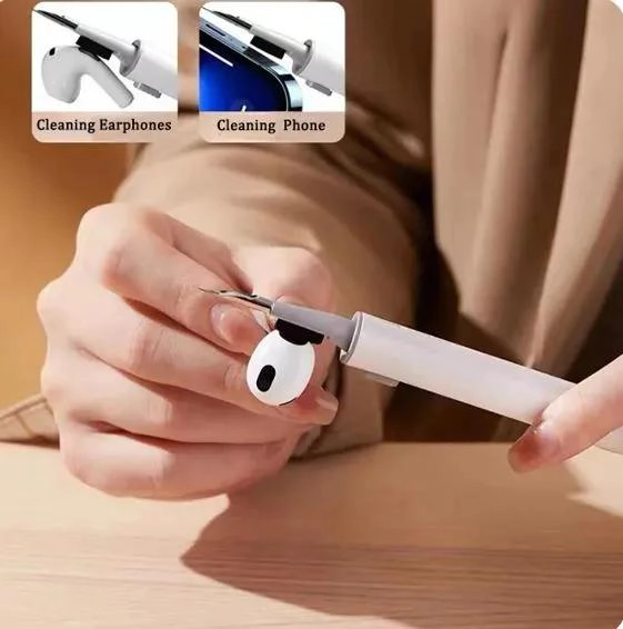 TAPONES ANTIPOLVO USB C Y CEPILLO LIMPIADOR PARA IPHONE - 6