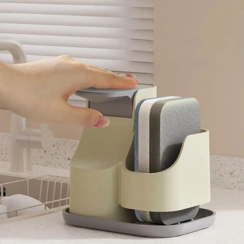 DISPENSADOR DE DETERGENTE CON SOPORTE PARA ESPONJA EN GRIS - 3