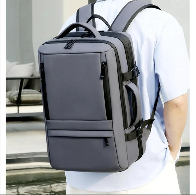 MOCHILA IMPERMEABLE ANTIRROBO CON PUERTO USB PARA NOTEBOOK - 1