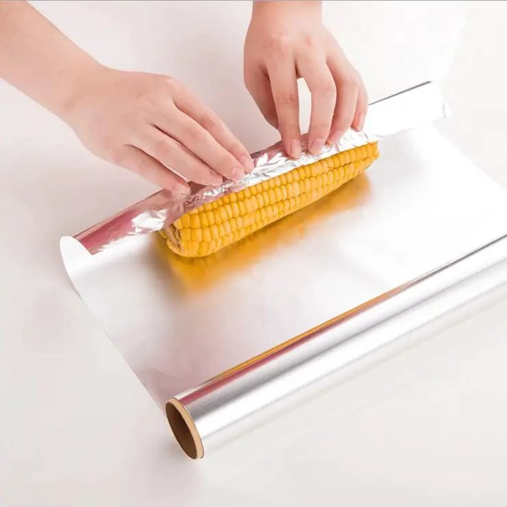 PACK DE 6 ROLLOS DE PAPEL ALUMINIO DE 10 METROS PARA COCINA - 4