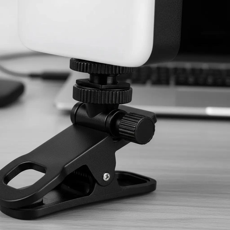 ARO DE LUZ LED PORTATIL CON CLIP PARA CELULAR Y NOTEBOOK - 6