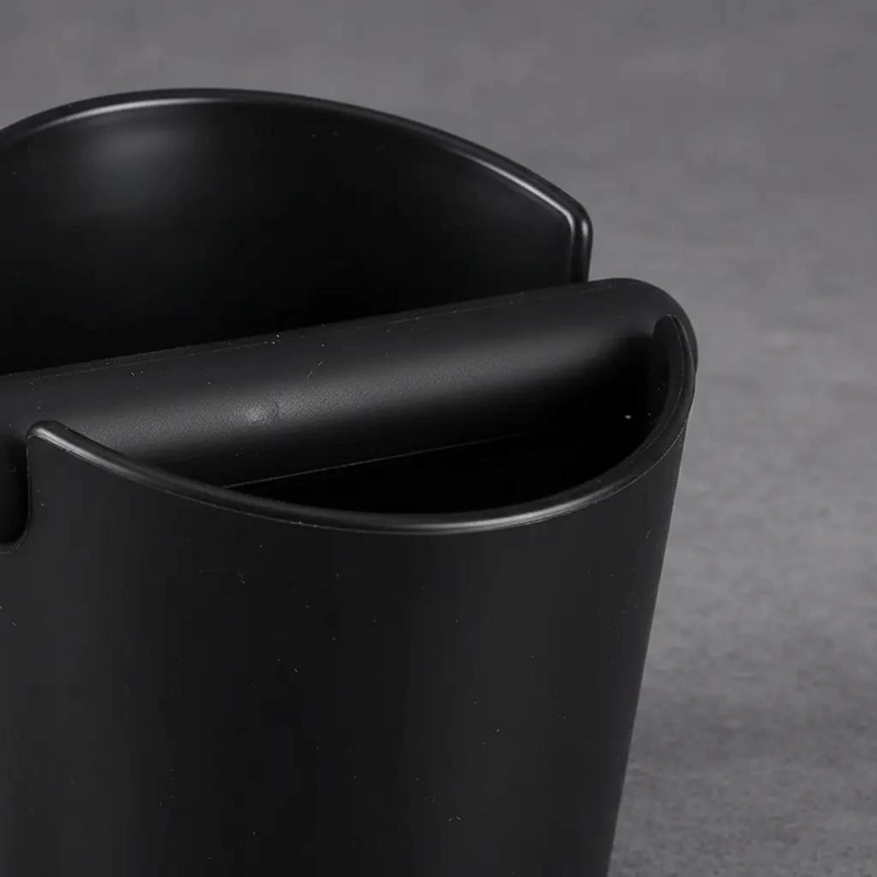 CONTENEDOR DE BASURA DE SILICONA PARA CAFE  CON DISEÑO ANTIDESLIZANTE - 4
