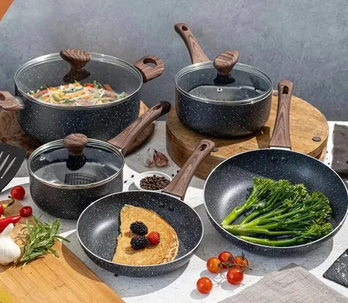 JUEGO DE OLLAS Y SARTENES ANTIADHERENTES DE 8 PIEZAS PARA COCINA - 8