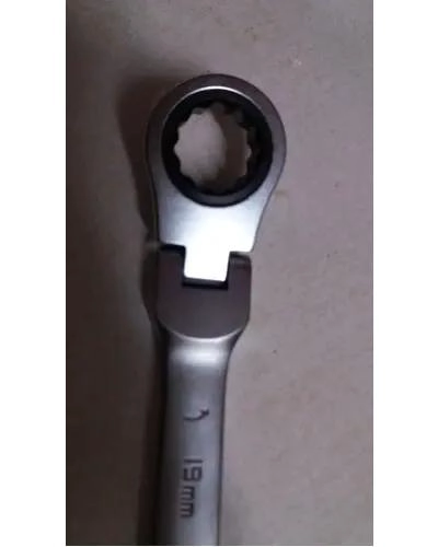 JUEGO DE 8 LLAVES PUNTA CORONA CON CHICHARRA - 1