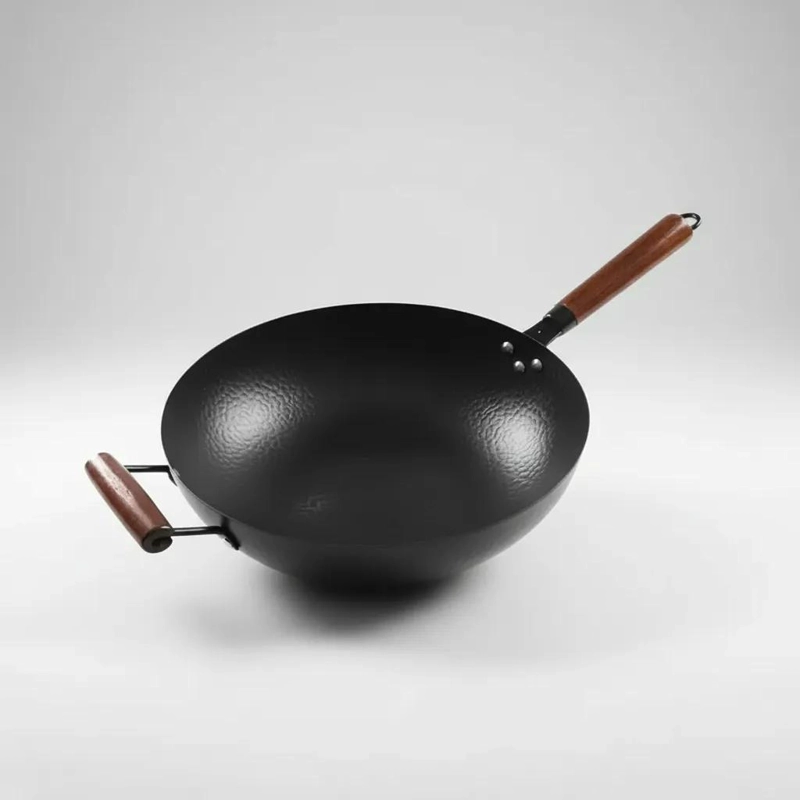 WOK DE HIERRO FORJADO DE 32 CM CON MANGO DE MADERA PARA COCCION TRADICIONAL - 7