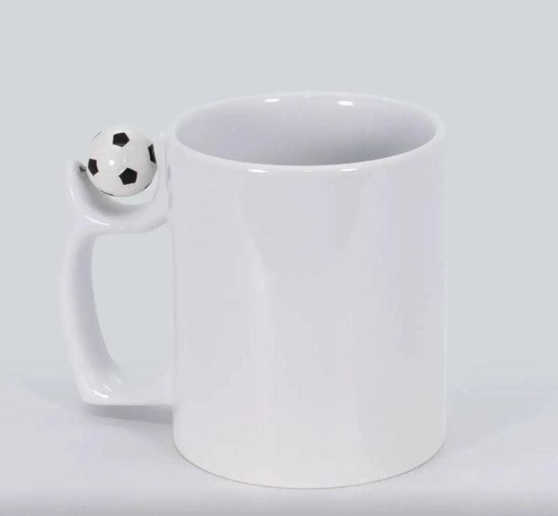TAZA PERSONALIZADA CON ASA DE PELOTA PARA FANS - 1
