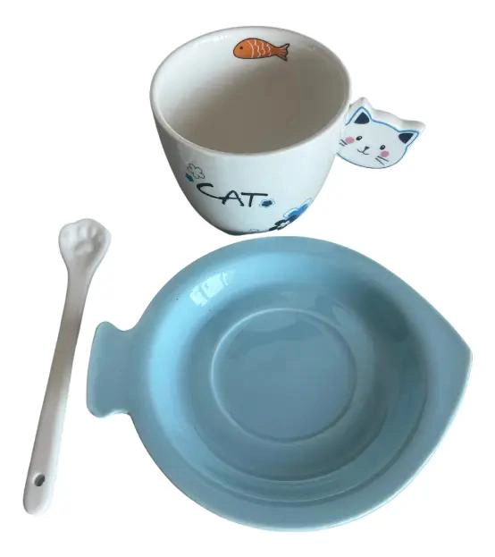 SET DE VAJILLA KAWAII CON TAZA, PLATO Y CUCHARA DE GATO - 3