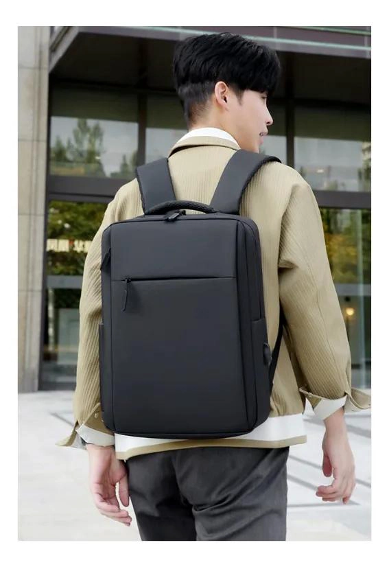 MOCHILA IMPERMEABLE MULTIFUNCIONAL CON PUERTO USB - 6