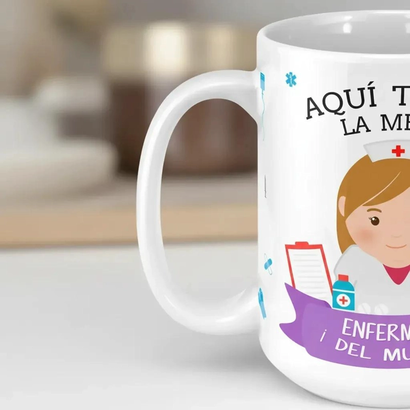TAZA GRANDE BLANCA PARA ENFERMERA CON DISEÑO ESPECIAL - 2