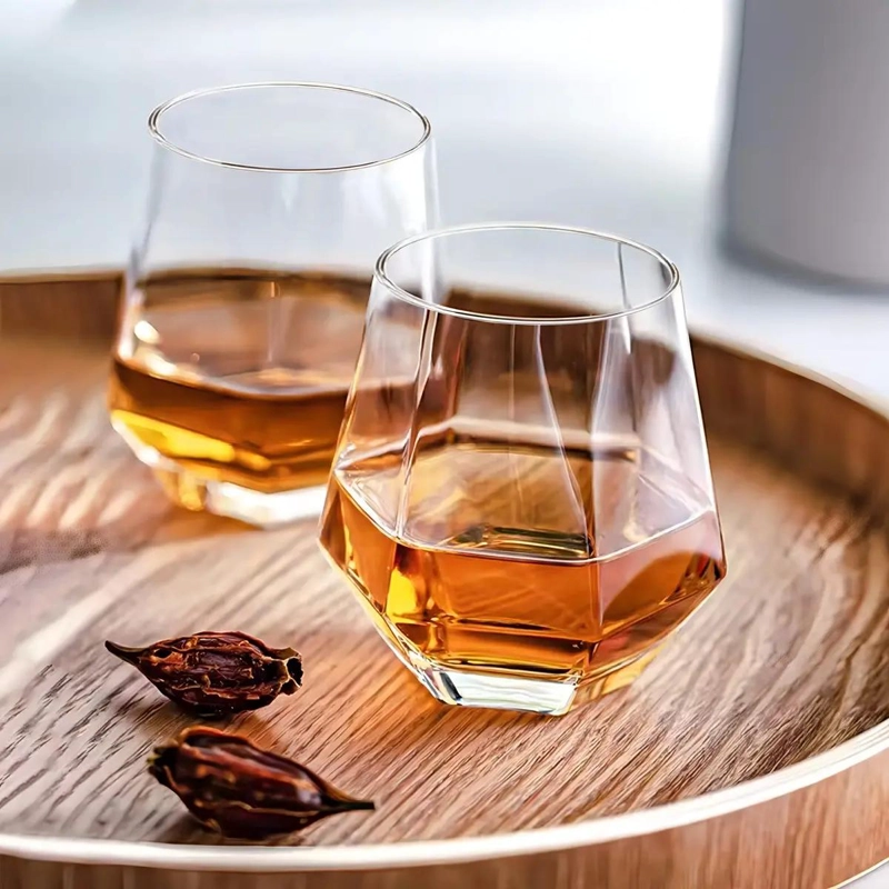 SET DE 6 VASOS DE VIDRIO DISEÑO DIAMANTE PARA WHISKY 310ML - 5