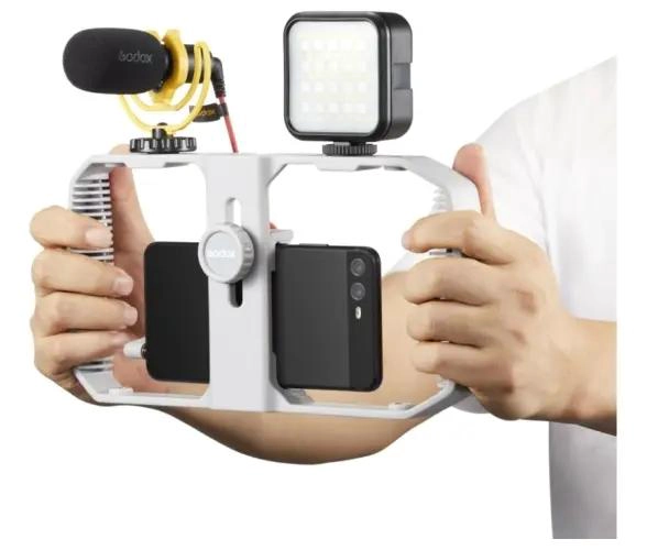 KIT DE ESTABILIZACION Y GRABACION PARA SMARTPHONE CON ACCESORIOS - 2