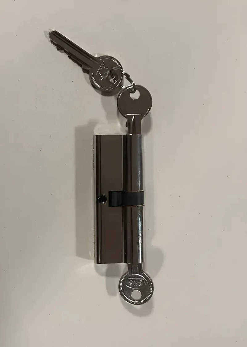 CILINDRO DE SEGURIDAD EUROPERFIL 40X40 MM NIQUELADO - 8