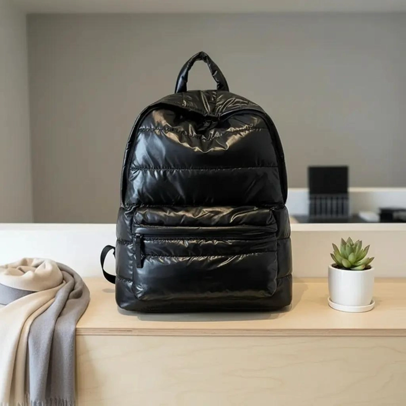 MOCHILA URBANA IMPERMEABLE DE GRAN CAPACIDAD Y DISEÑO MODERNO - 7