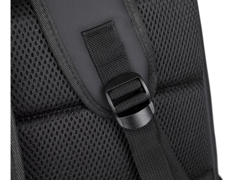 MOCHILA EJECUTIVA IMPERMEABLE CON COMPARTIMENTO PARA LAPTOP - 9