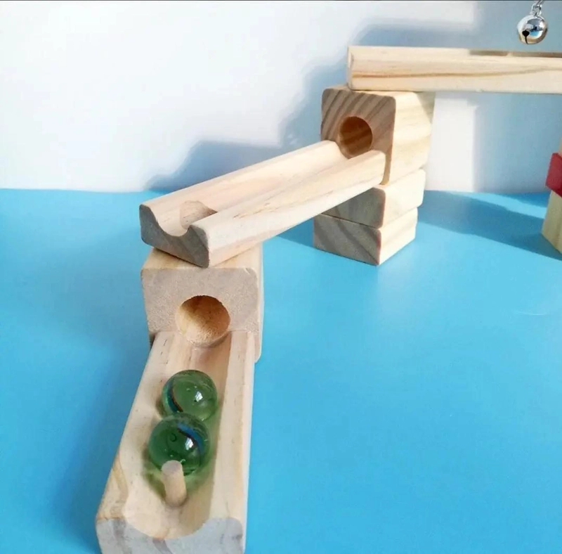 PISTA DE BOLITAS DE MADERA ARMABLE PARA NIÑOS - 3