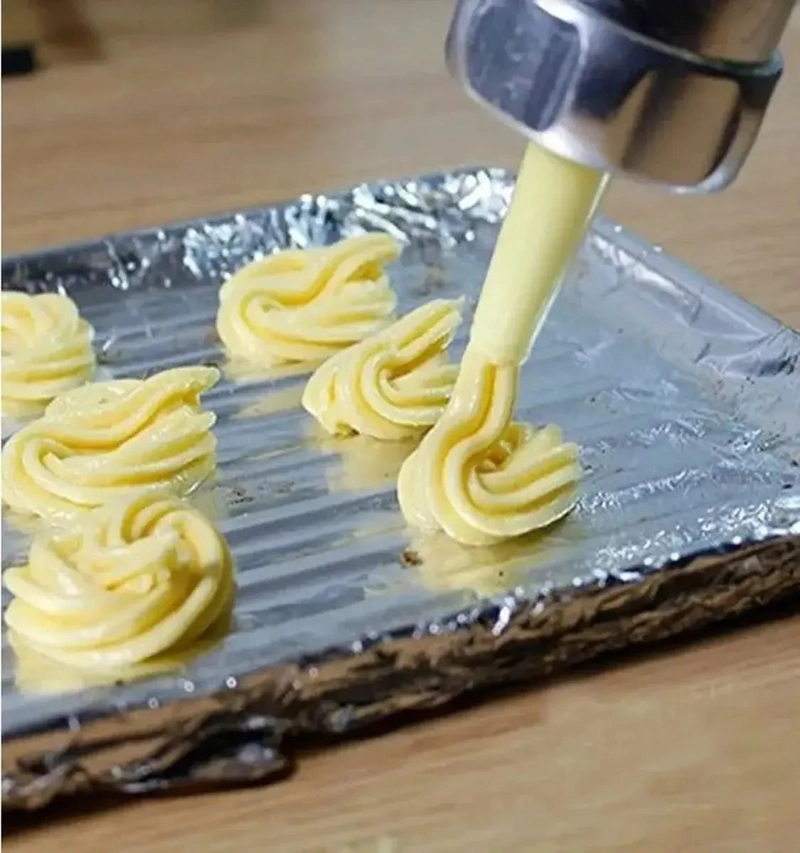 MAQUINA PARA PREPARAR GALLETAS Y CHURROS DE FACIL USO - 5