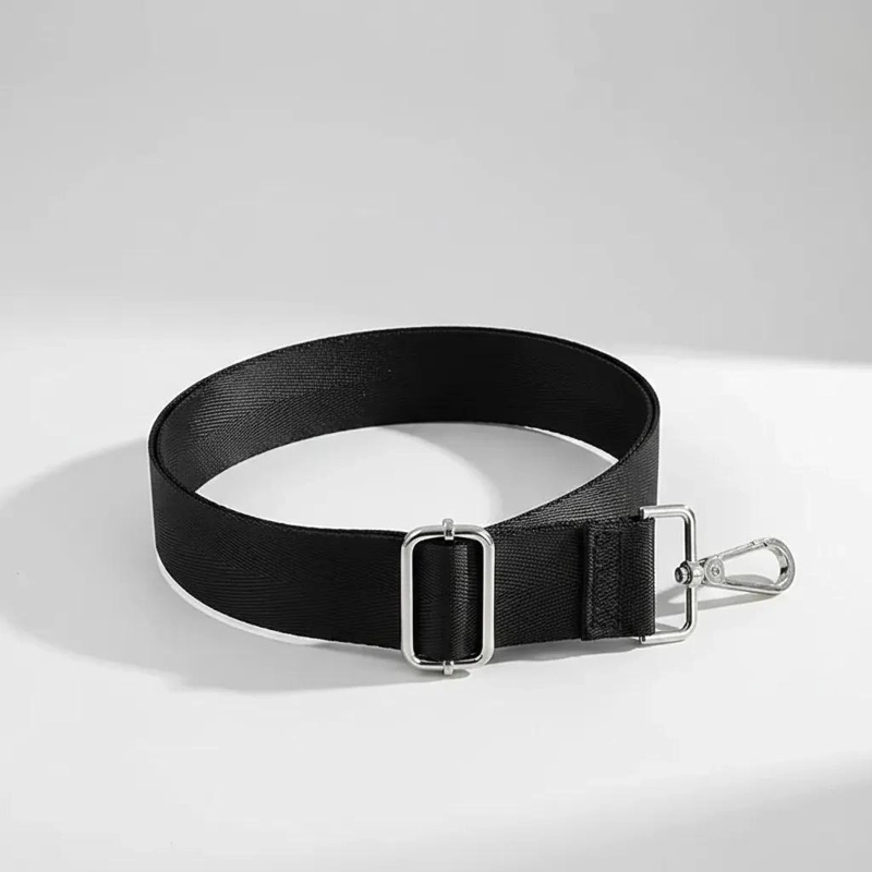 BOLSO NEGRO CON CORREA AJUSTABLE PARA USO DIARIO - 8