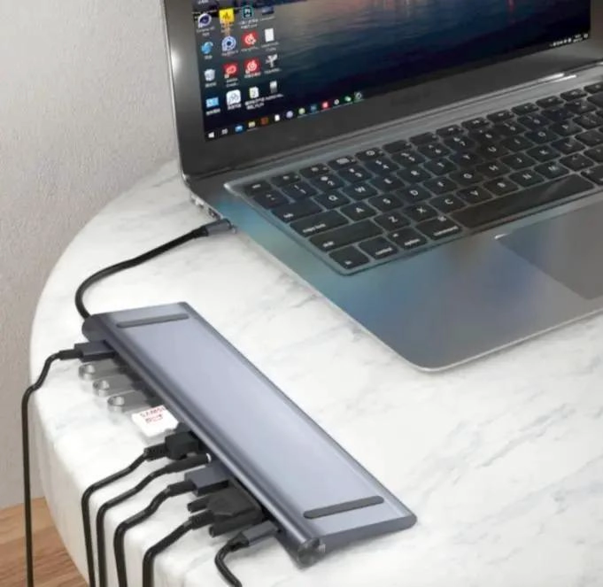 ADAPTADOR HUB 11 EN 1 USB TIPO C CON HDMI Y VGA - 2