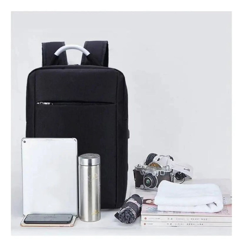 MOCHILA IMPERMEABLE PARA NOTEBOOK DE 15 PULGADAS CON CARGADOR USB - 2