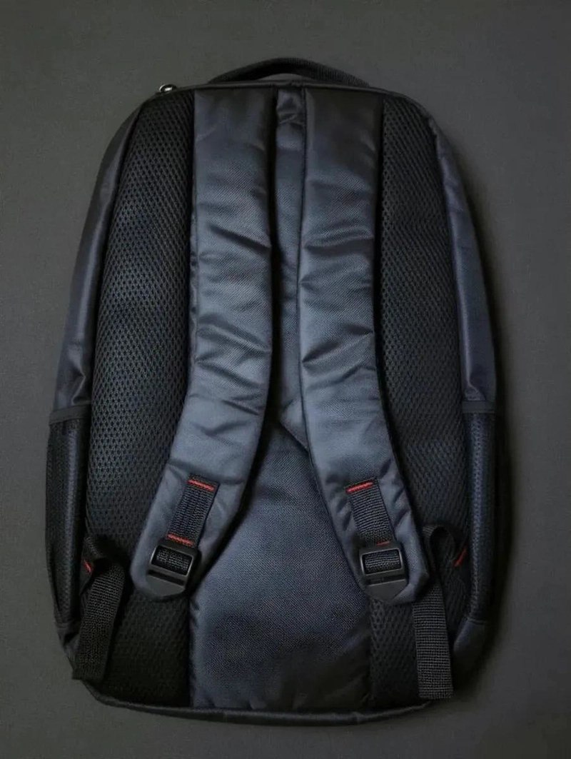 MOCHILA IMPERMEABLE 30 LITROS PARA TREKKING Y USO ESCOLAR - 3