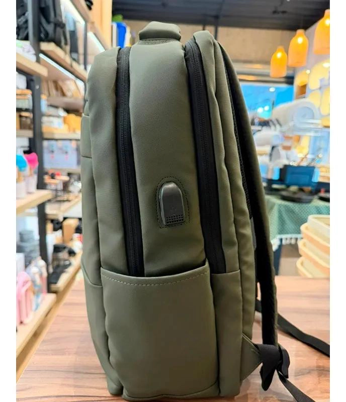 MOCHILA UNISEX IMPERMEABLE PARA LAPTOP CON USB - 6