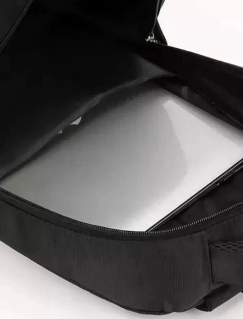 MOCHILA IMPERMEABLE DE 45 LITROS PARA USO DIARIO Y ESCOLAR - 7