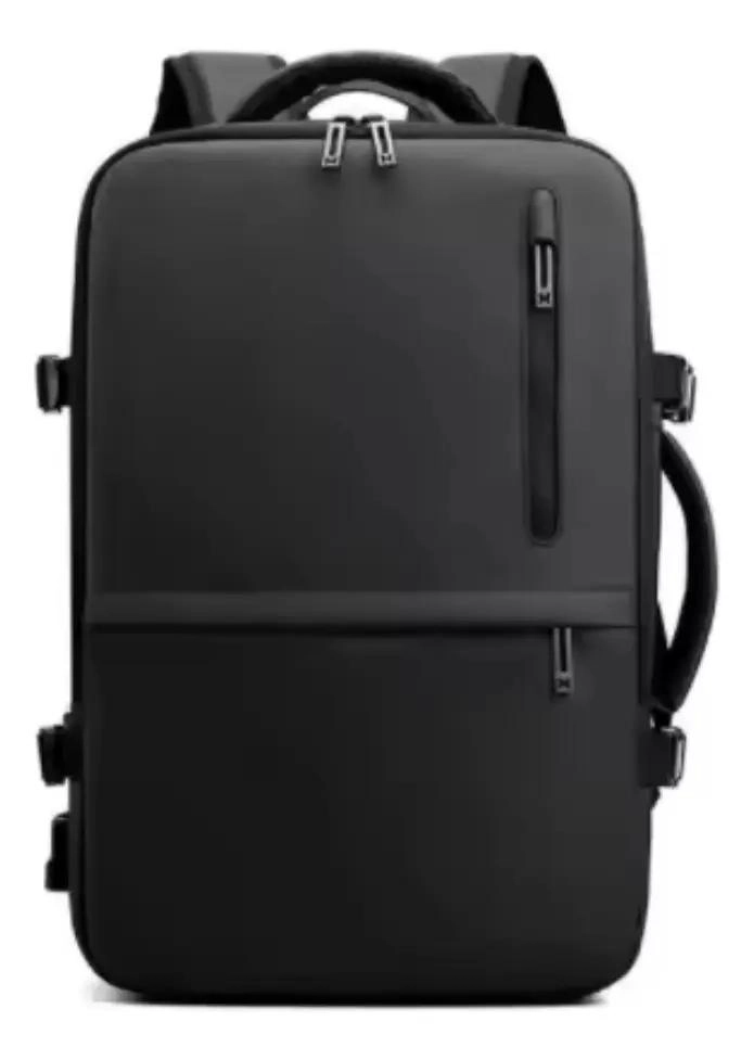 MOCHILA EXPANDIBLE IMPERMEABLE CON PUERTO USB MULTIFUNCIONAL - 1