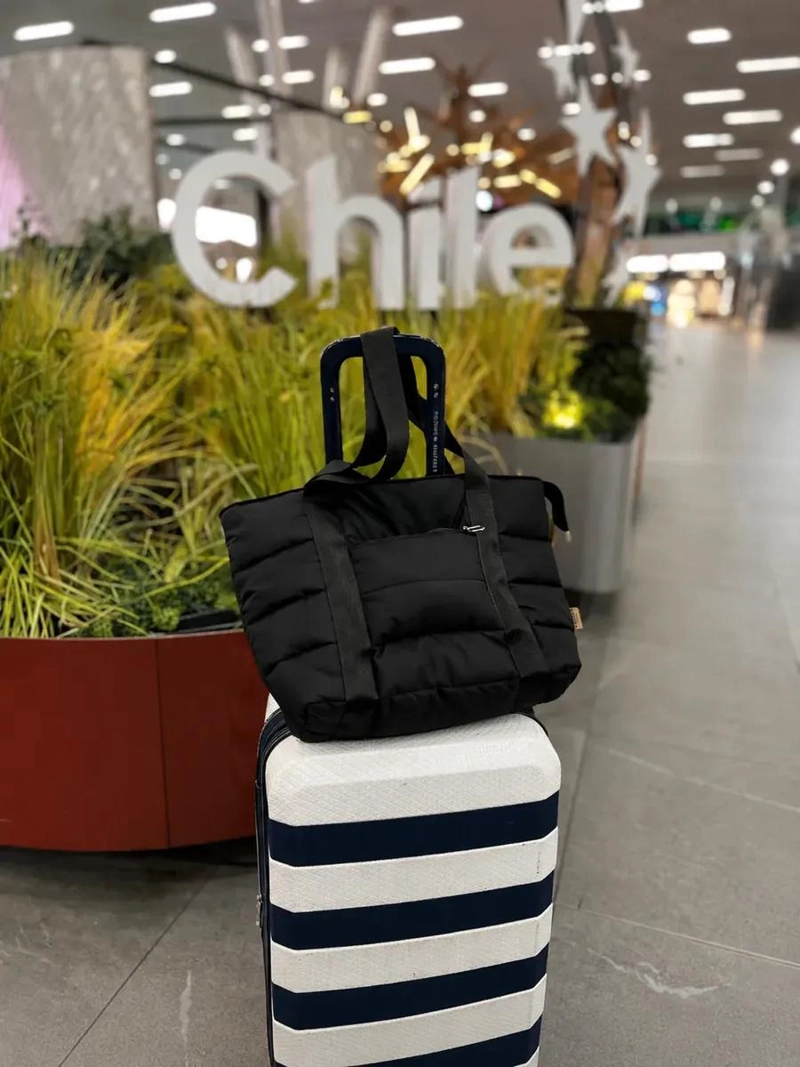 BOLSO ACOLCHADO NEGRO MULTI BOLSILLOS PARA MUJER - 2