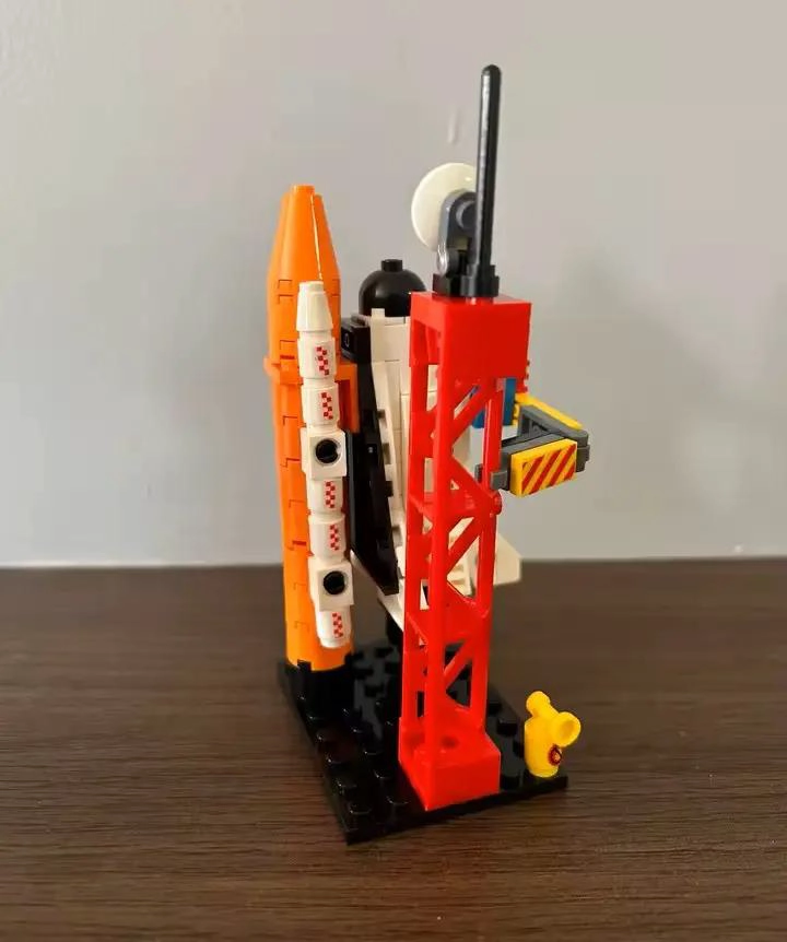 BLOQUES DE CONSTRUCCION NAVE ESPACIAL PARA NIÑOS CON 107 PIEZAS - 4