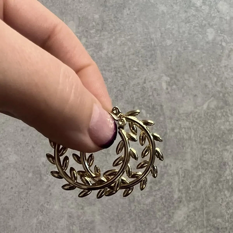 AROS DE DISEÑO ESPIGA EN ACERO CHAPADO ORO 18K HIPOALERGE NICO - 3