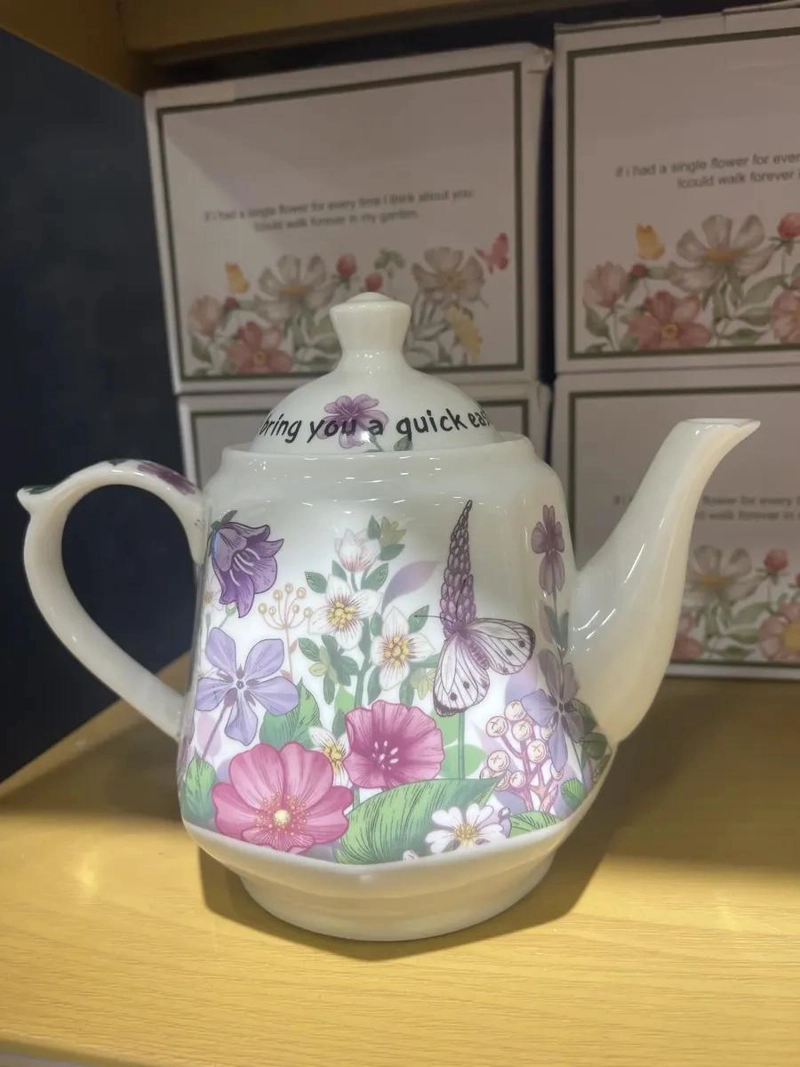 TETERA DE CERAMICA CON DISEÑO FLORAL COLORIDO Y ELEGANTE - 4
