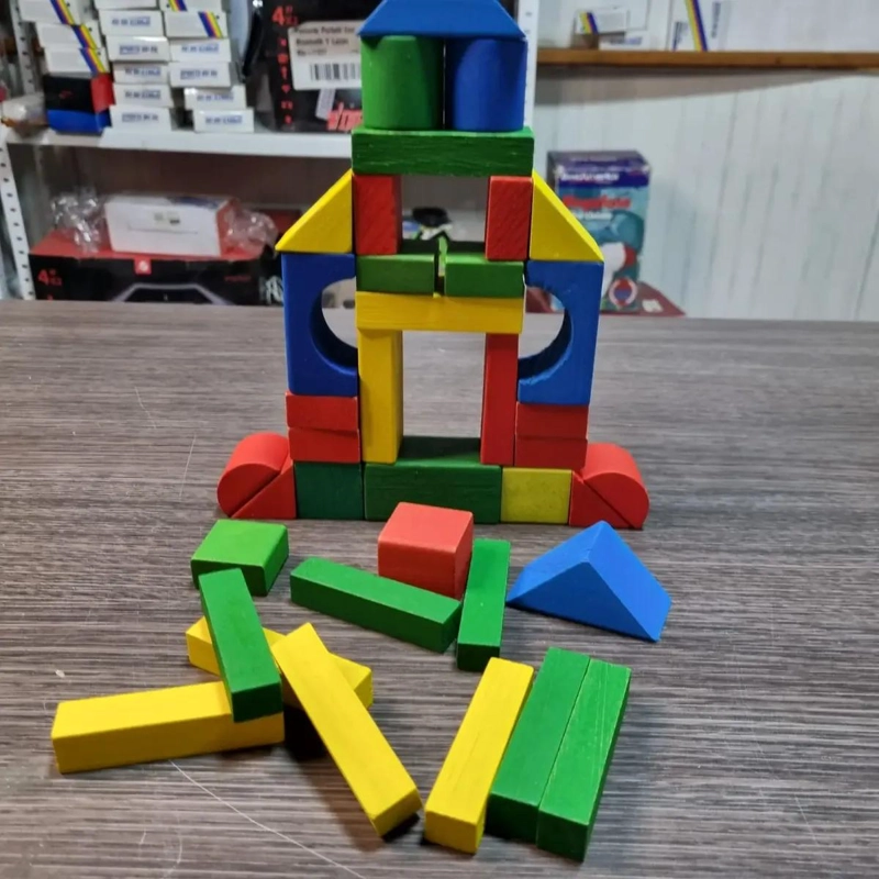 MOCHILA DE JUGUETE CON PIEZAS DE CONSTRUCCION PARA NIÑOS - 2