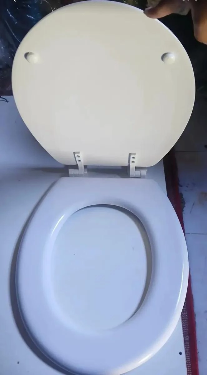 TAPA DE INODORO DE MADERA BLANCA PARA BAÑO ELEGANTE Y DURADERA - 2