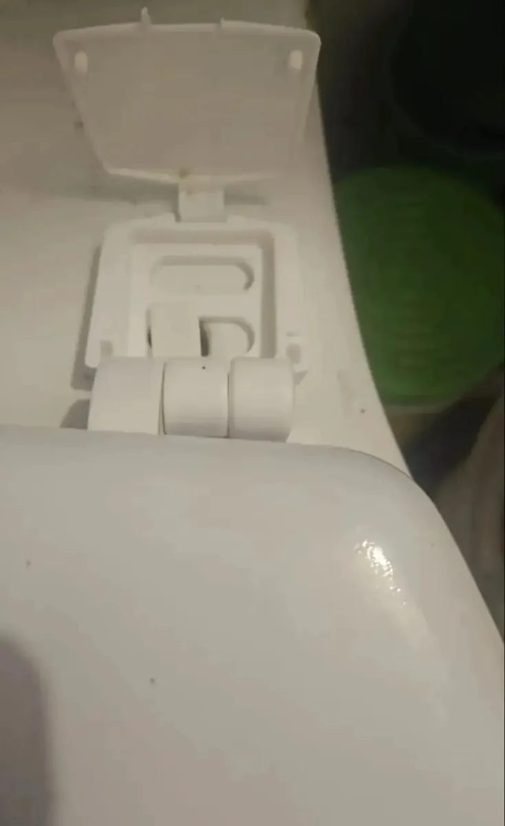 TAPA DE INODORO DE MADERA BLANCA PARA BAÑO ELEGANTE Y DURADERA - 5