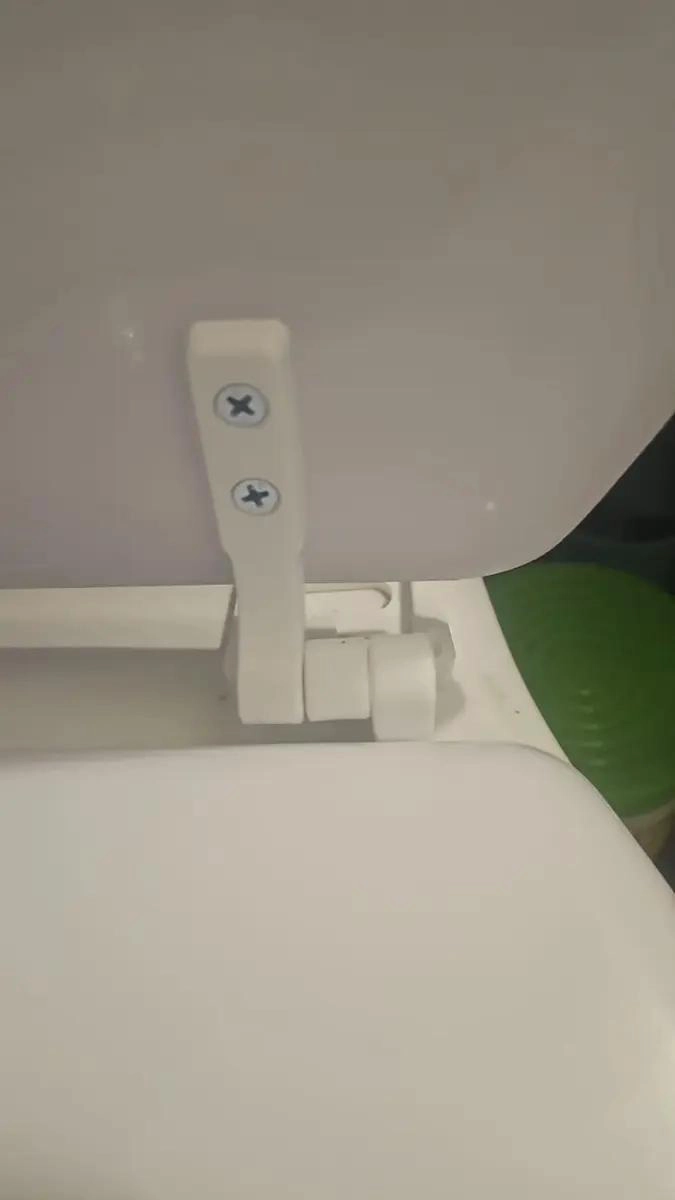 TAPA DE BAÑO DE MADERA COLOR BLANCO CON MEDIDAS 42X36 - 2