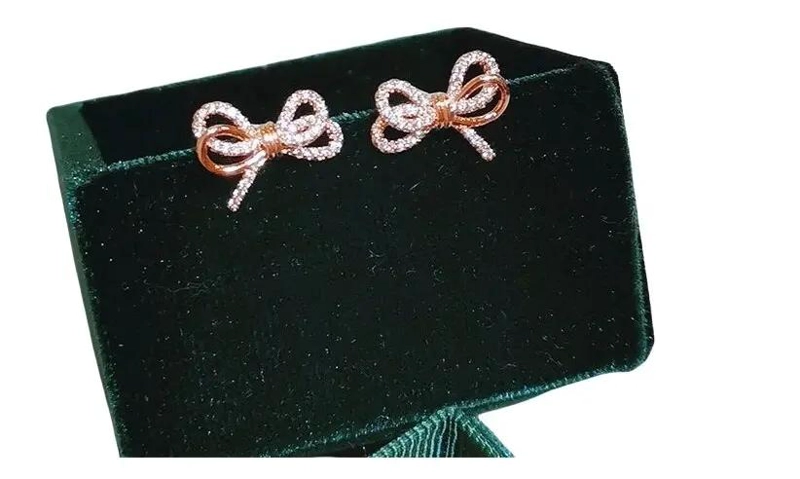 AROS LAZO ELEGANTES EN ORO ROSA 18KT CON CRISTALES BRILLANTES - 2