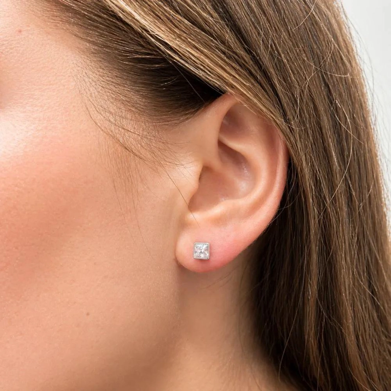 AROS DE PLATA ITALIANA CON CRISTALES BLANCOS PARA MUJER - 2