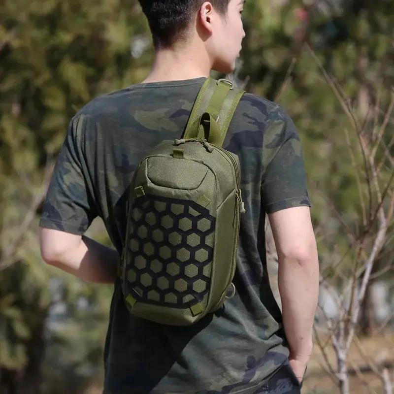 MOCHILA CRUZADA IMPERMEABLE PARA AVENTURAS AL AIRE LIBRE - 3