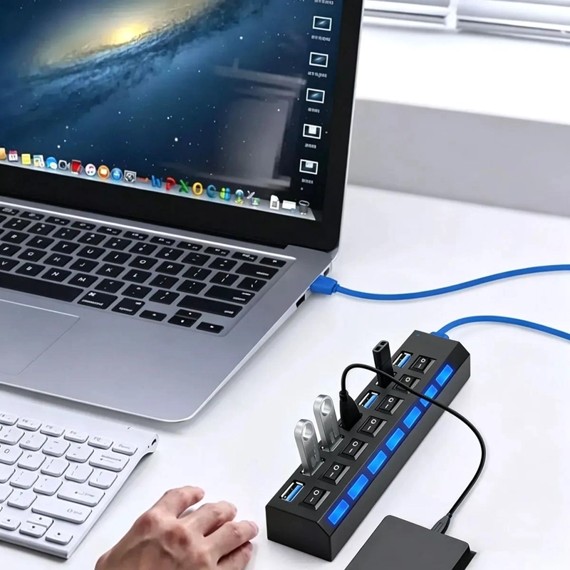 CONCENTRADOR USB 3.0 DE 7 PUERTOS CON INTERRUPTORES LED - 8